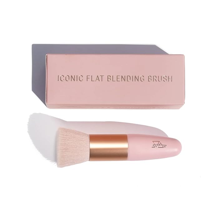 Iconic Flat Blending Brush - The Good Mineral | Best Brush for Loose Powder | Vegan