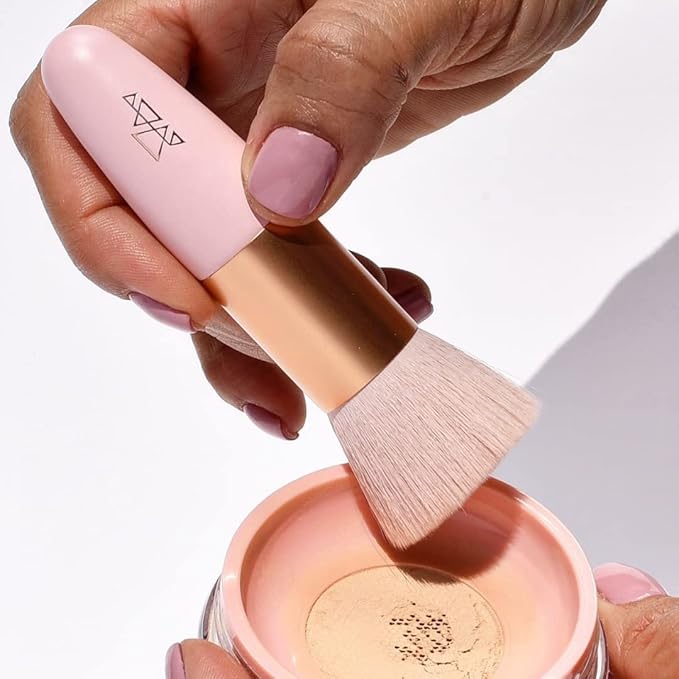 Iconic Flat Blending Brush - The Good Mineral | Best Brush for Loose Powder | Vegan