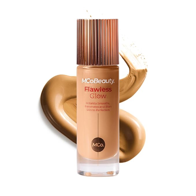 MCoBeauty - Flawless Glow Luminous Skin Filter - 4.5 Medium Shade - 4-in-1 Multi-Use Formula that Contains Squalane - Includes Doe Foot Applicator - Liquid Illuminator