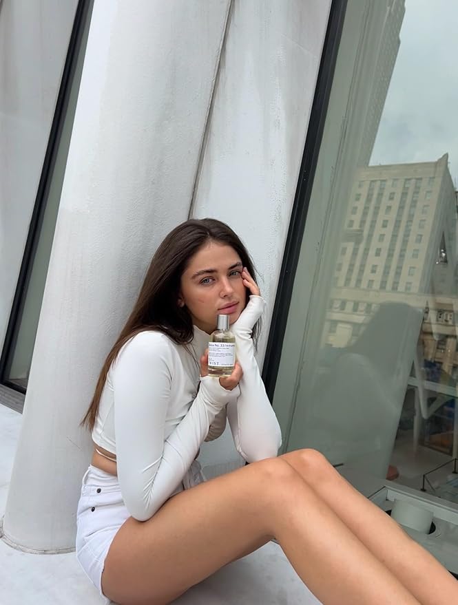 Twist Mountain No. 65 - Inspired by DG Lig. Blue EDT, Long-Lasting Eau Da Parfum for Women, Vegan, Clean Ingredients, Lemon & Apple – Spray 100 ml | 3.4 fl. oz.